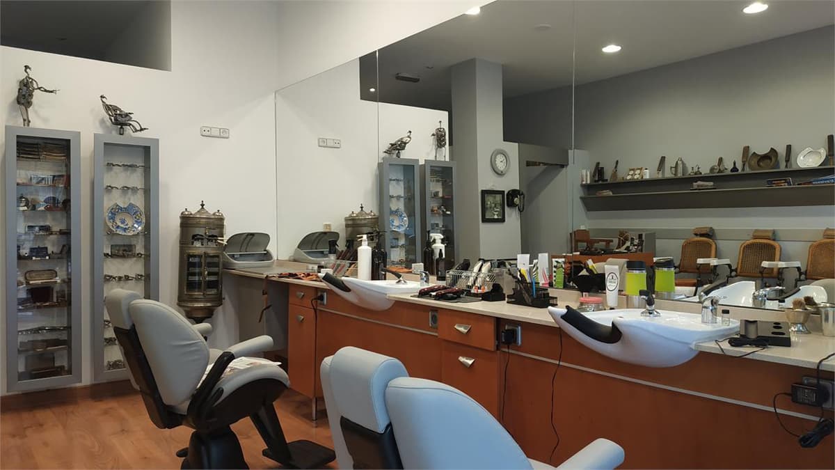 Instalaciones peluquería José Costa